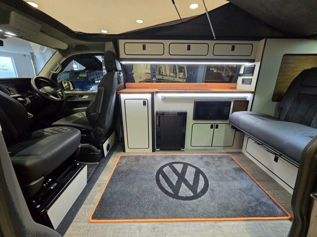 Volkswagen Transporter 2L Highline Grey #4