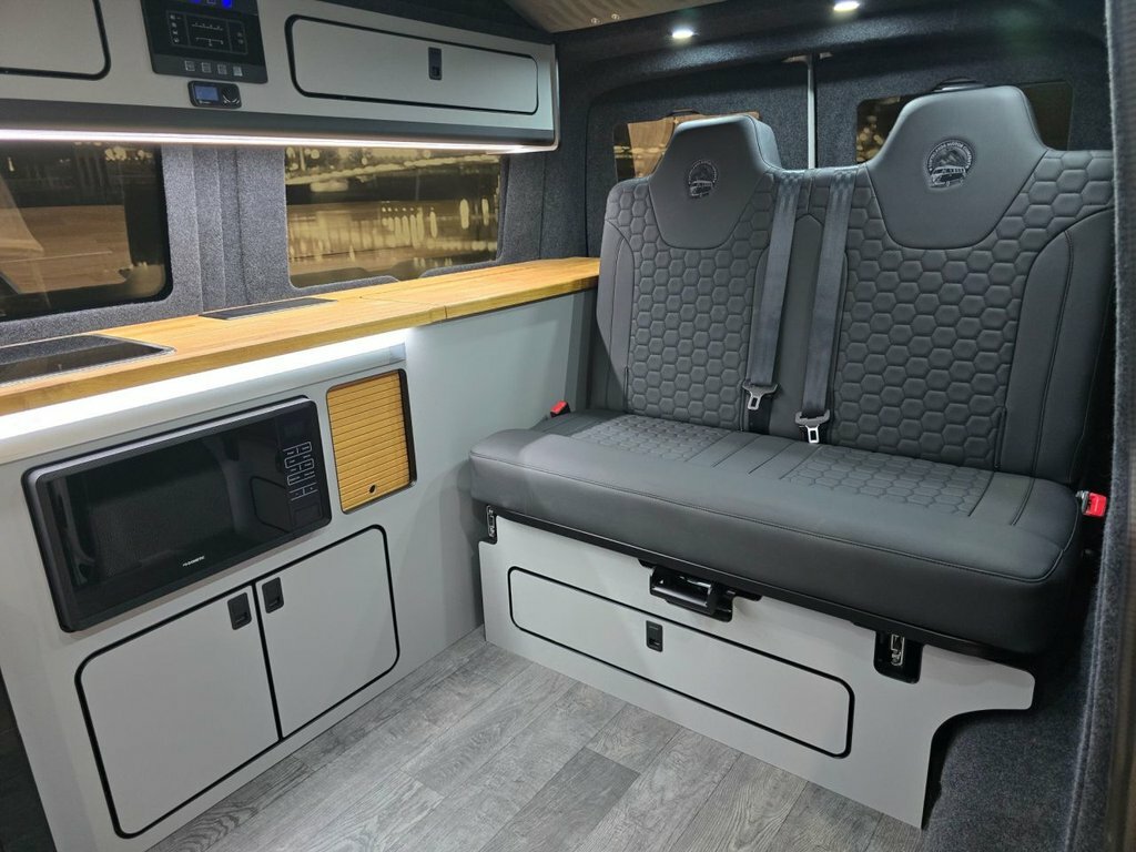 Volkswagen Transporter Mpv Grey #12