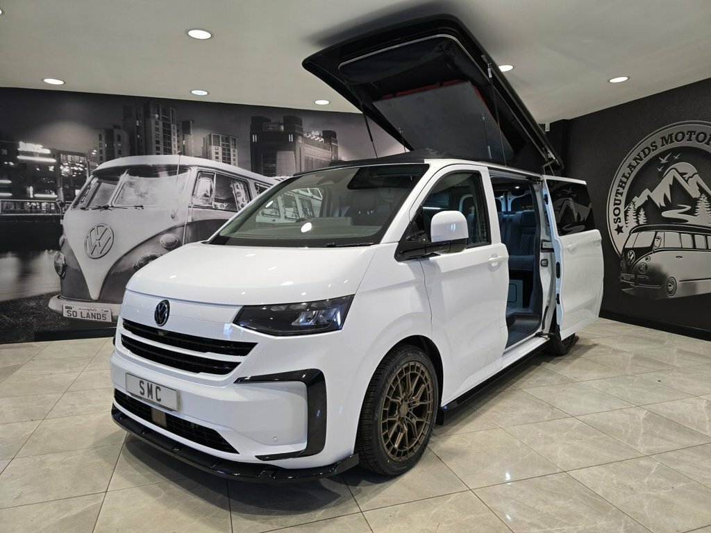 Volkswagen Transporter 2L Commerce Plus White