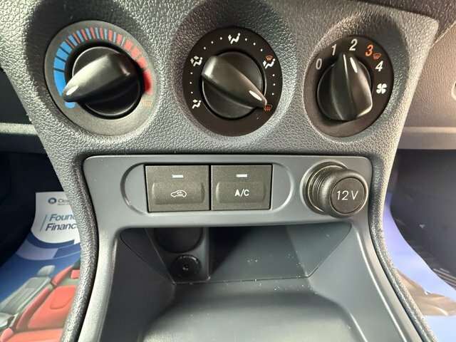 Ford Transit Connect Connect 1.8 Tdci T200 L1 H1 White #11