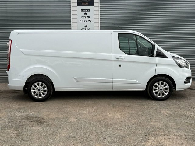 Ford Transit Custom 2.0 300 Ecoblue Limited Panel Van White #2