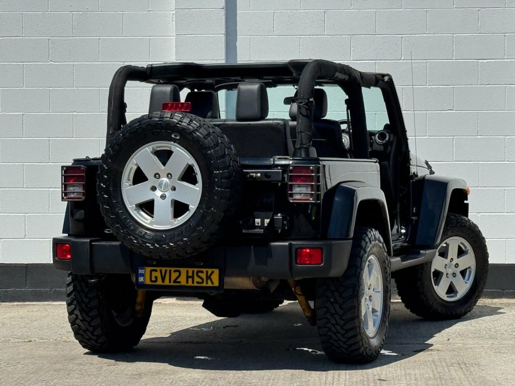 Jeep Wrangler 2.8L Overland Black #2