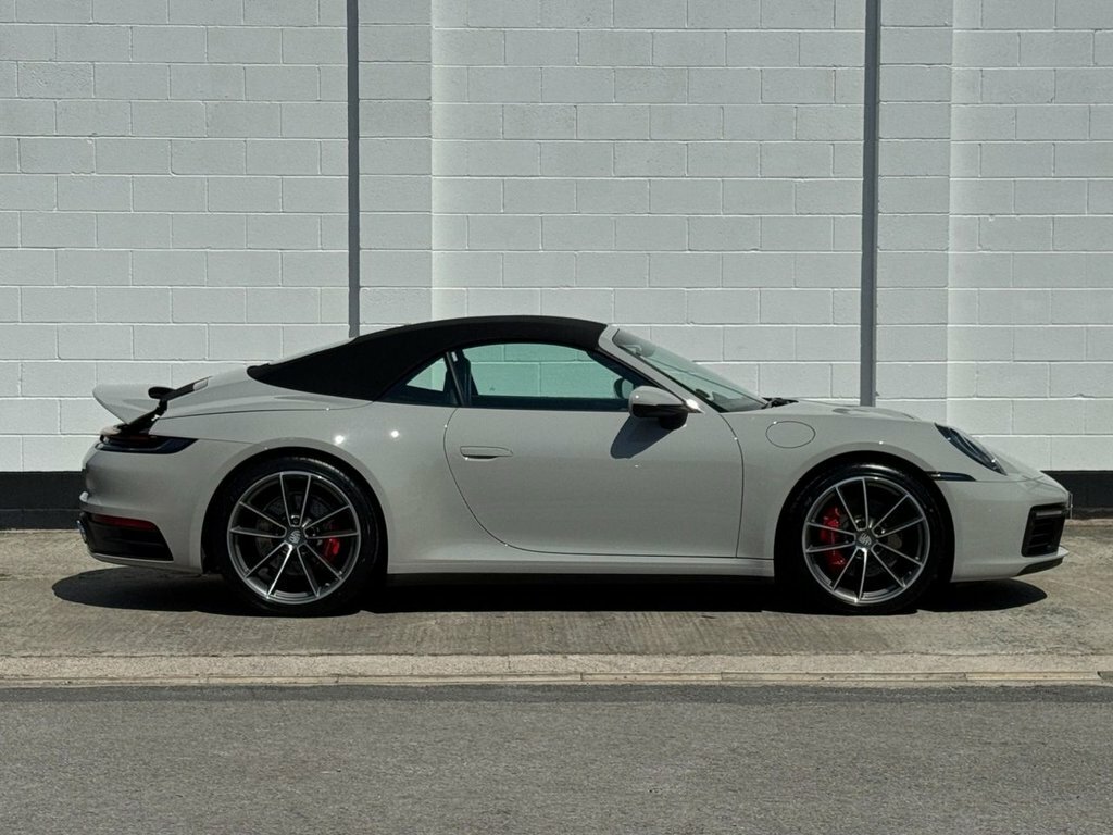 Porsche 911 3L 992 Carrera 4S Grey #3