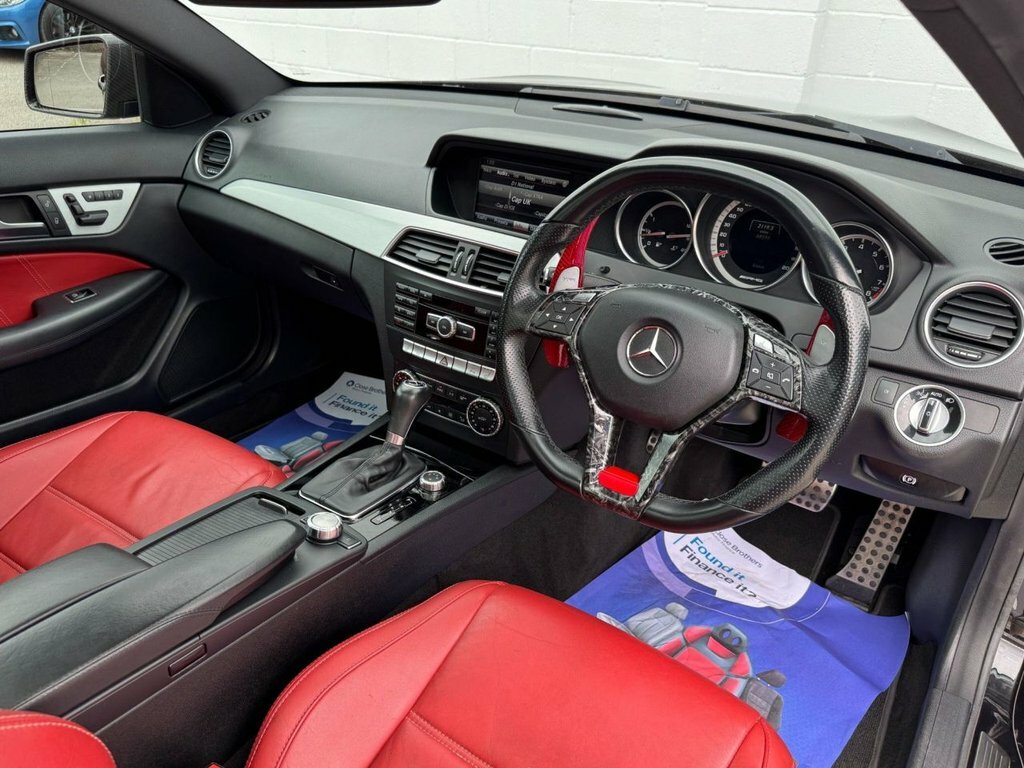 Mercedes-Benz C Class 6.3L Amg Edition 125 Black #2