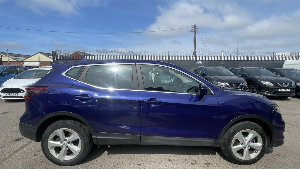 Nissan Qashqai Suv 1.3 Dig-t Acenta Premium 201919 BK19SXO Blue #3