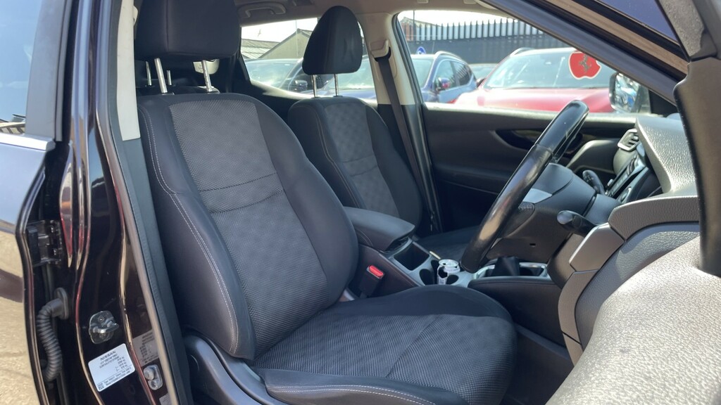 Nissan Qashqai Suv 1.5 Dci N-tec 201564 Black #2