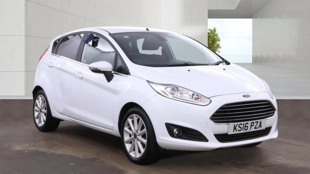 Ford Fiesta Hatchback 1.0 T Ecoboost Titanium 201616 White