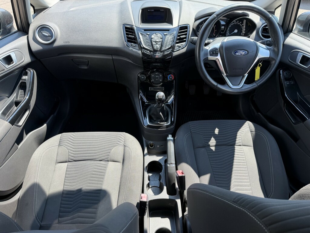 Ford Fiesta Hatchback 1.0 T Ecoboost Zetec 201665 Grey #4