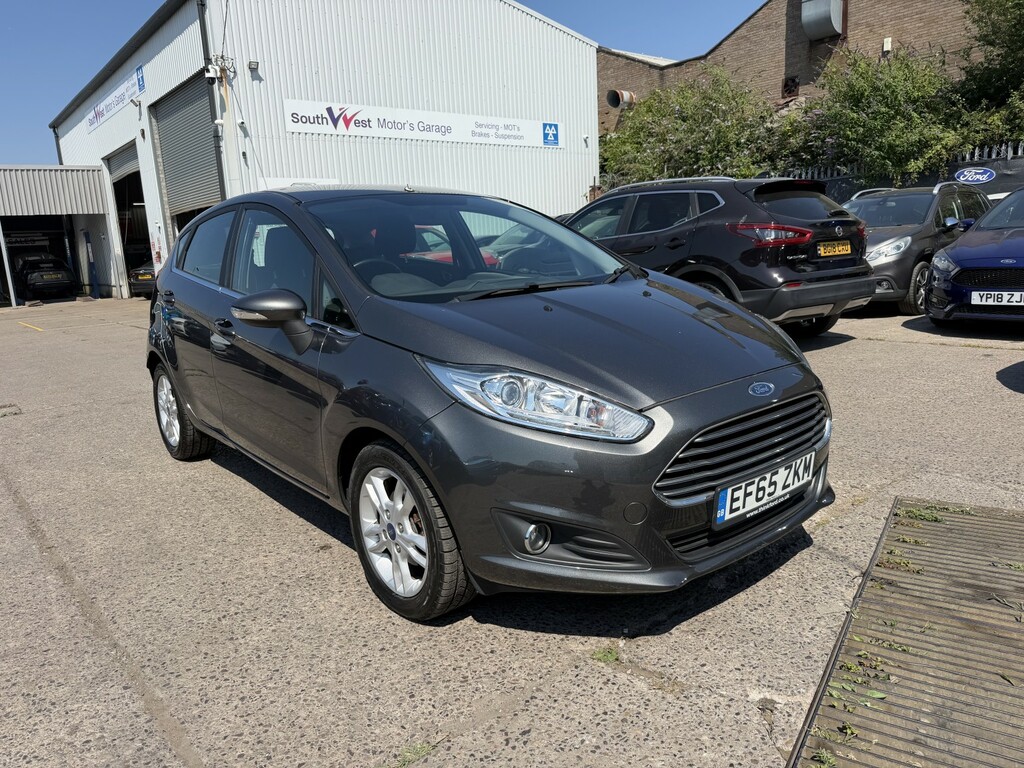 Ford Fiesta Hatchback 1.0 T Ecoboost Zetec 201665 Grey