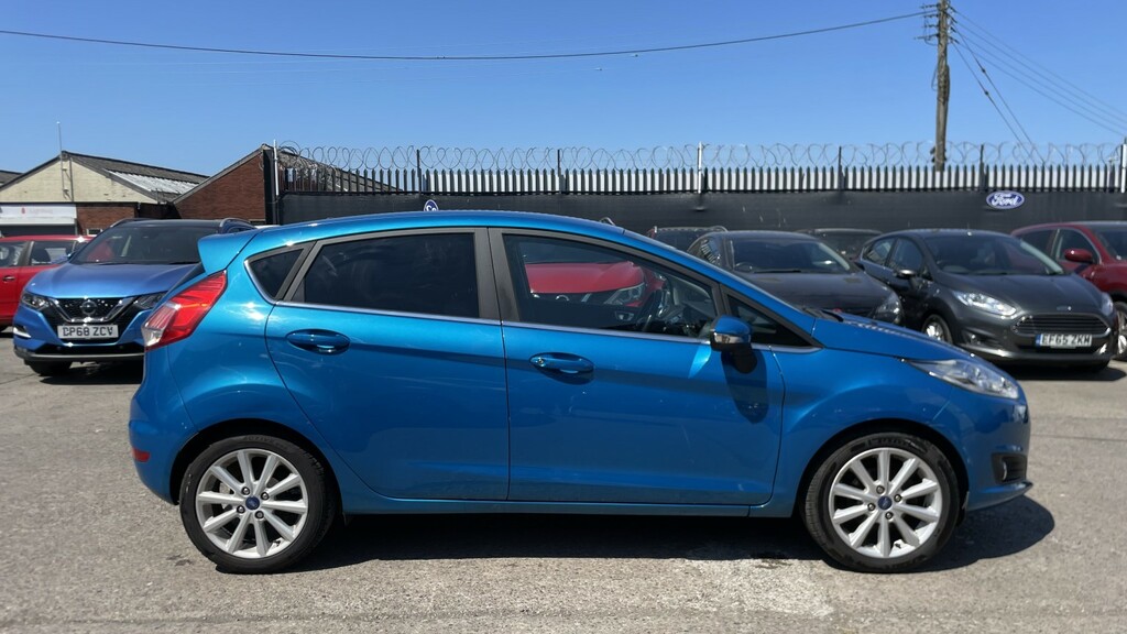 Ford Fiesta Hatchback 1.0 T Ecoboost Titanium 201616 Blue #3
