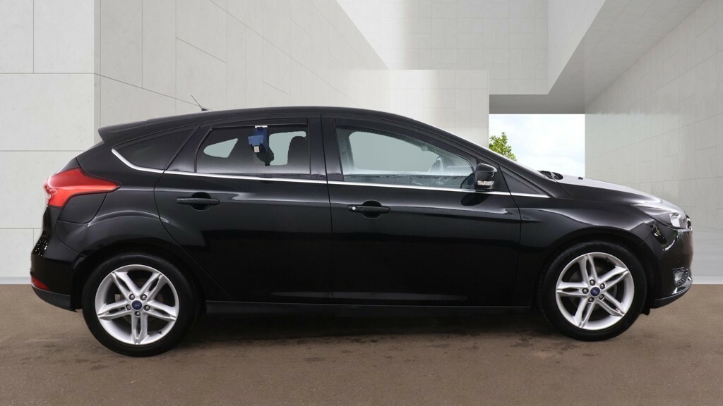 Ford Focus 1.0 T Ecoboost Titanium Black #5