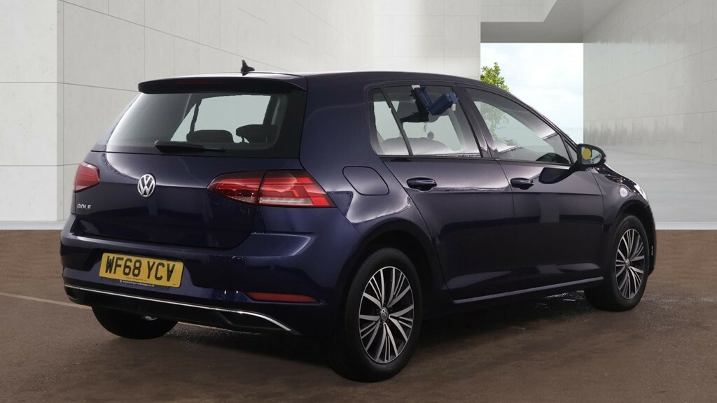 Volkswagen Golf 1.0 Tsi Se Nav Blue #4