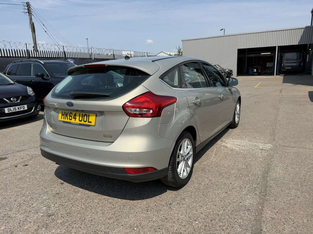 Ford Focus Hatchback 1.0 T Ecoboost Zetec 201564 Silver #5