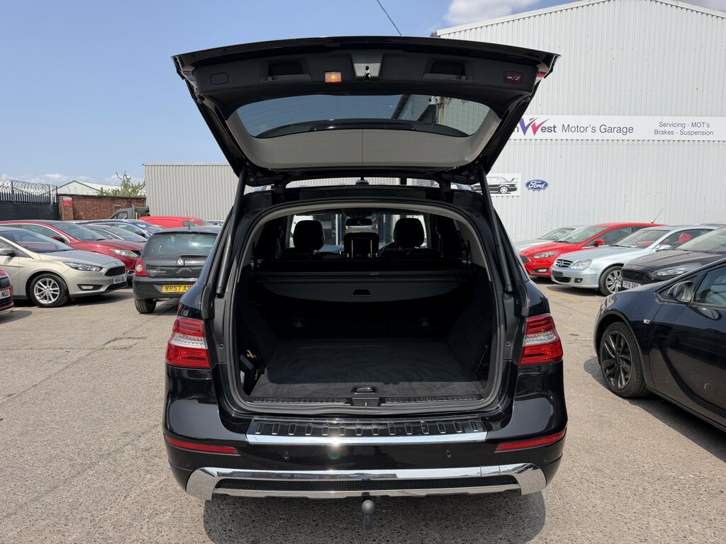 Mercedes-Benz M Class 2015 65 2.1 Blue #14