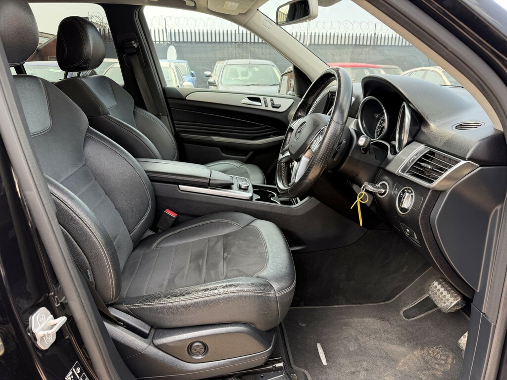 Mercedes-Benz M Class 2015 65 2.1 Blue #17