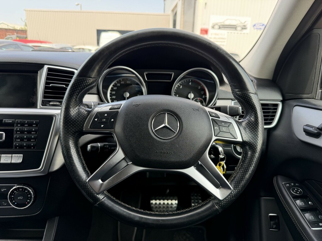 Mercedes-Benz M Class 2015 65 2.1 Blue #20
