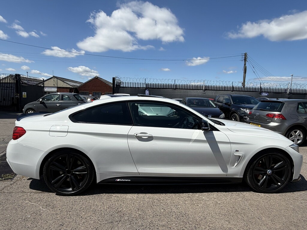 BMW 4 Series Gran Coupe Coupe 3.0 435I M Sport Coupe 201464 LT64VTE White #3