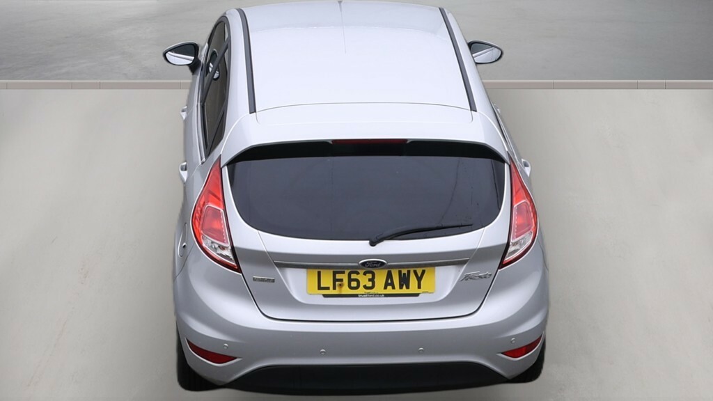 Ford Fiesta Hatchback 1.0 T Ecoboost Titanium 201363 Silver #4