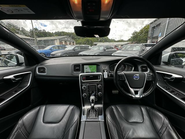 Volvo V60 D3 R-design Lux Nav Grey #2