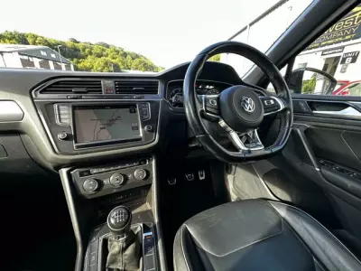 Volkswagen Tiguan 2.0 Se Nav Tdi Bmt 4Motion 148 Bhp Grey #3
