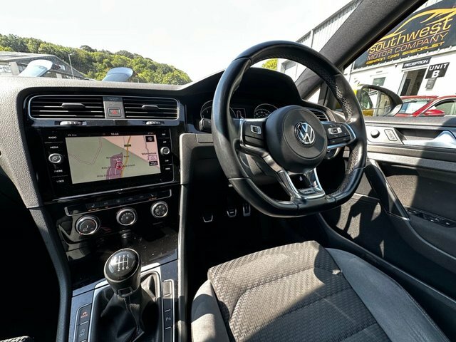 Volkswagen Golf Tsi Evo R-line Hatchback VE18KHA Yellow #2
