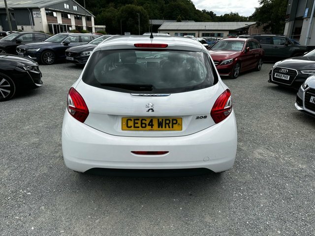 Peugeot 208 Vti Puretech Active Hatchback White #6