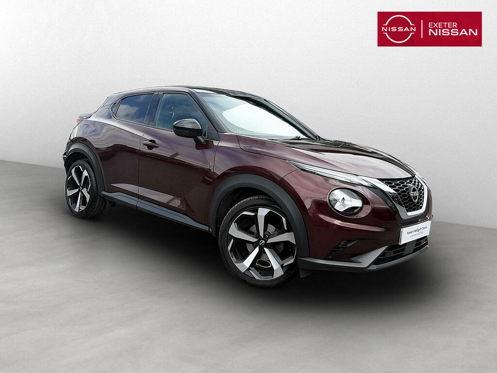 Nissan Juke 1.0 Dig-t 114 Tekna Red