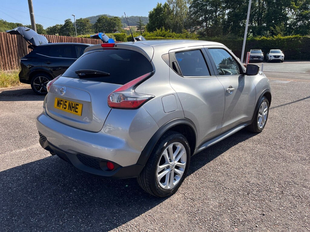 Nissan Juke 1.2 Dig-t Acenta Premium Silver #2