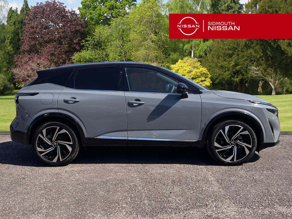 Nissan Qashqai 1.3 Dig-t Mh 158 Tekna WF26VJN Black #3