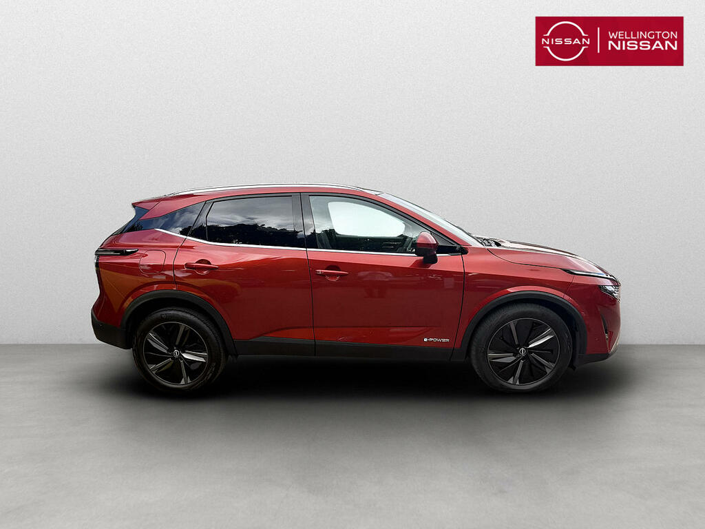 Nissan Qashqai 1.5 E-power Tekna Red #2