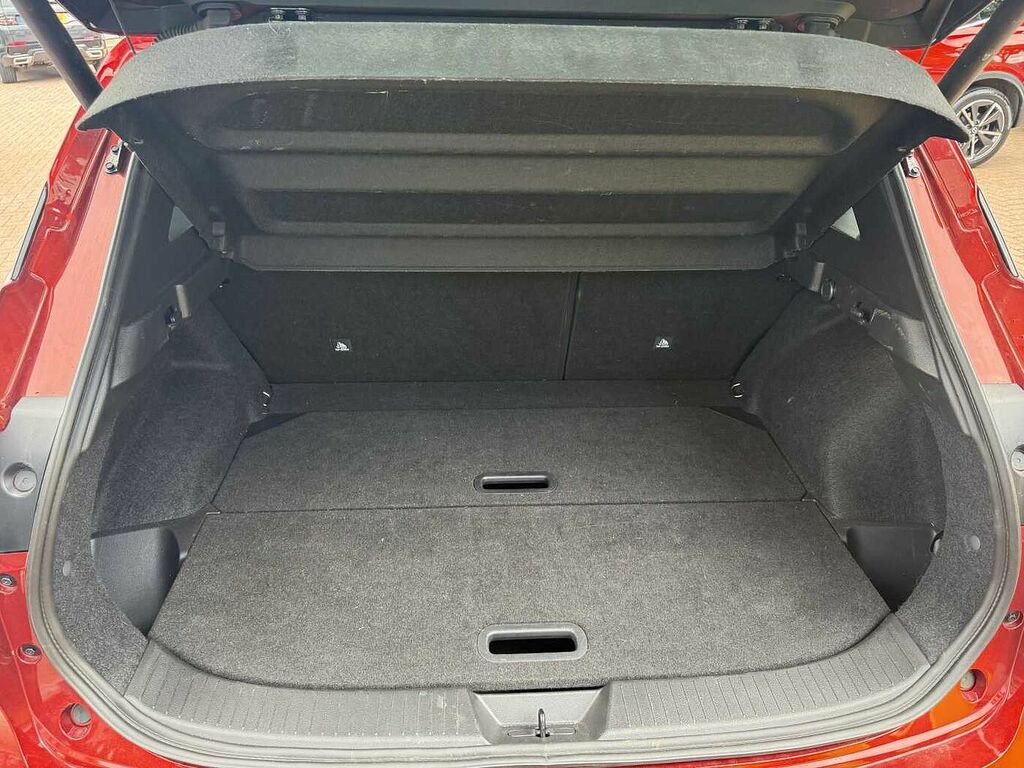 Nissan Qashqai 1.5 E-power Tekna Red #6