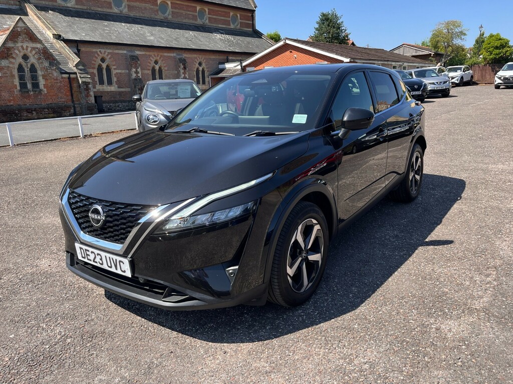 Nissan Qashqai 1.3 Dig-t Mh N-connecta DE23UVC Black #5