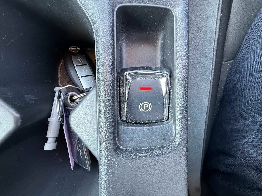 Nissan Leaf Automatic #35