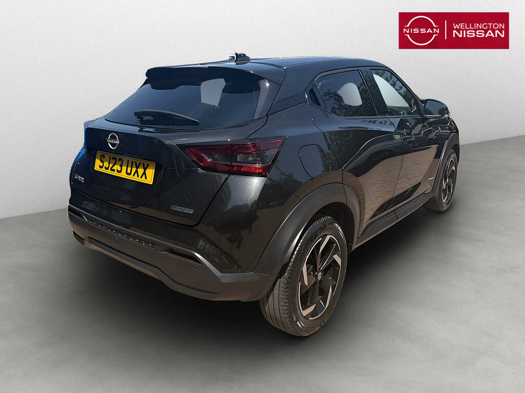 Nissan Juke 1.6 Hybrid N-connecta Black #3