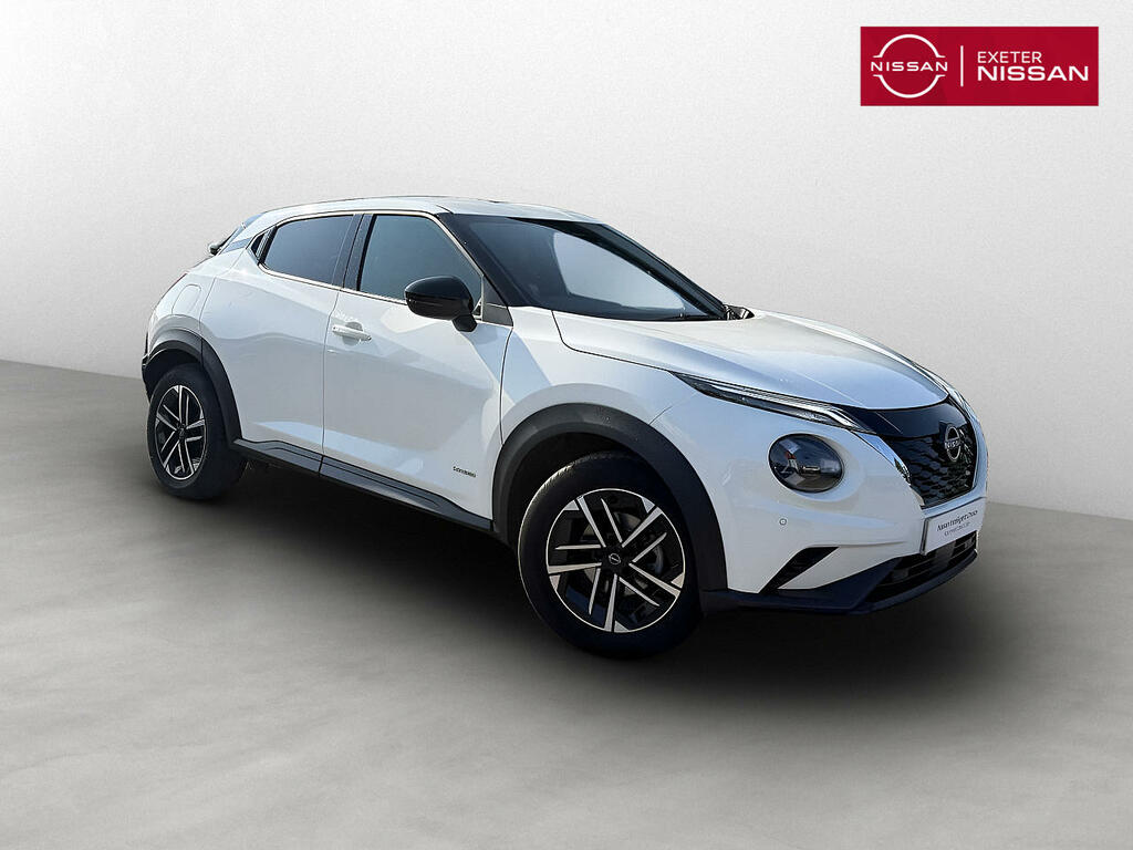 Nissan Juke 1.6 Hybrid N-connecta White