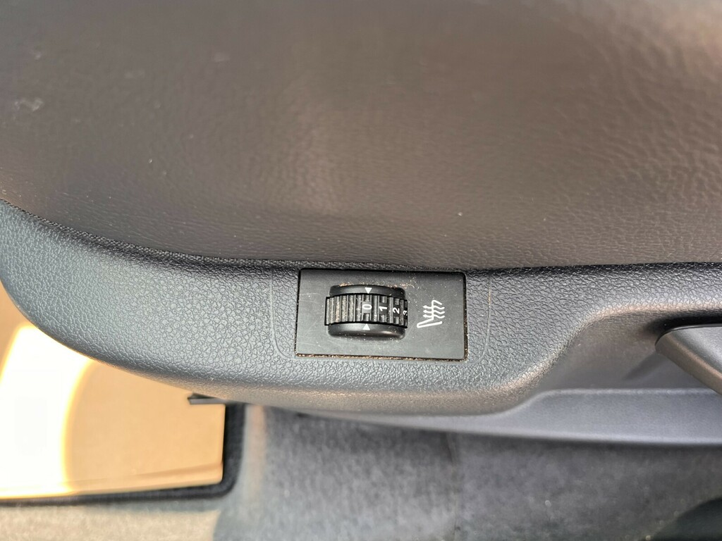 Peugeot 3008 1.6 E Brown #34