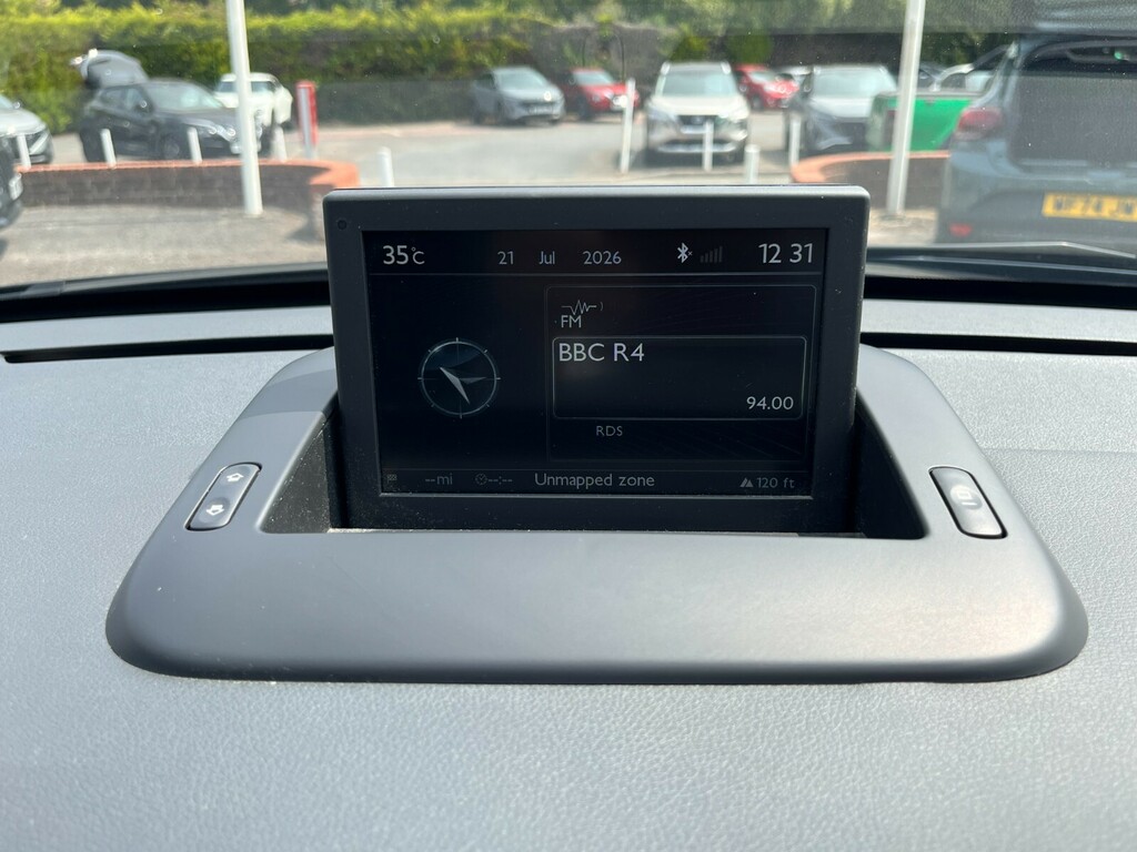 Peugeot 3008 1.6 E Brown #18