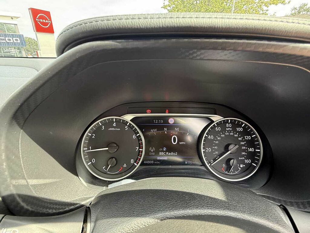 Nissan Juke Dig-t N-connecta Dct Black #32