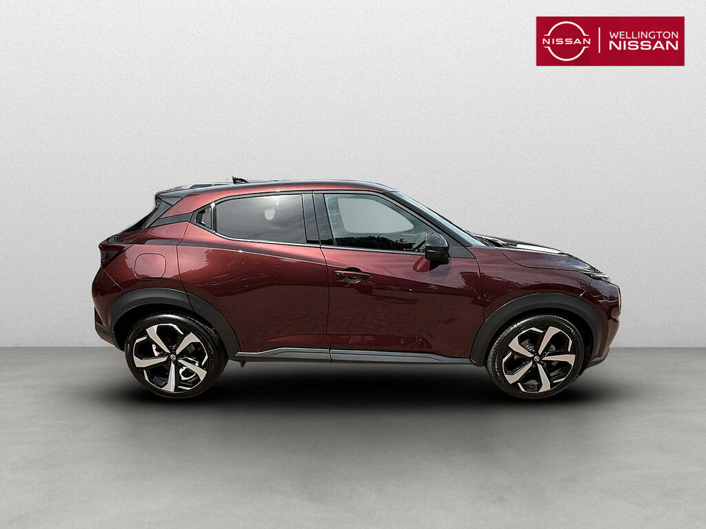 Nissan Juke 1.0 Dig-t 114 Tekna Red #4