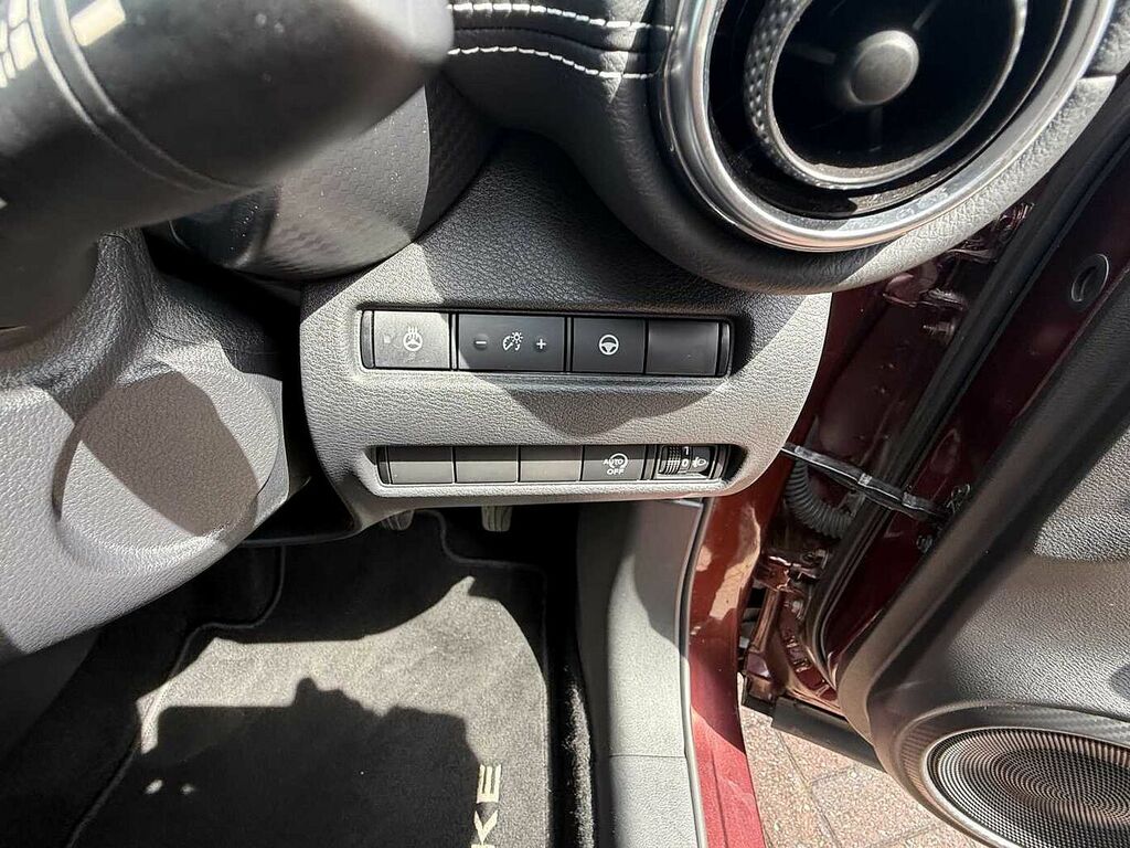 Nissan Juke Dig-t N-connecta Dct Black #28