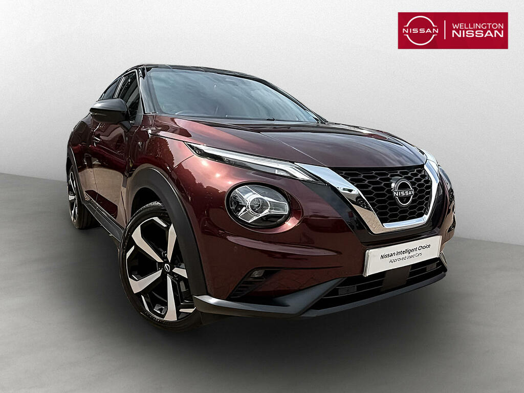 Nissan Juke 1.0 Dig-t 114 Tekna Red