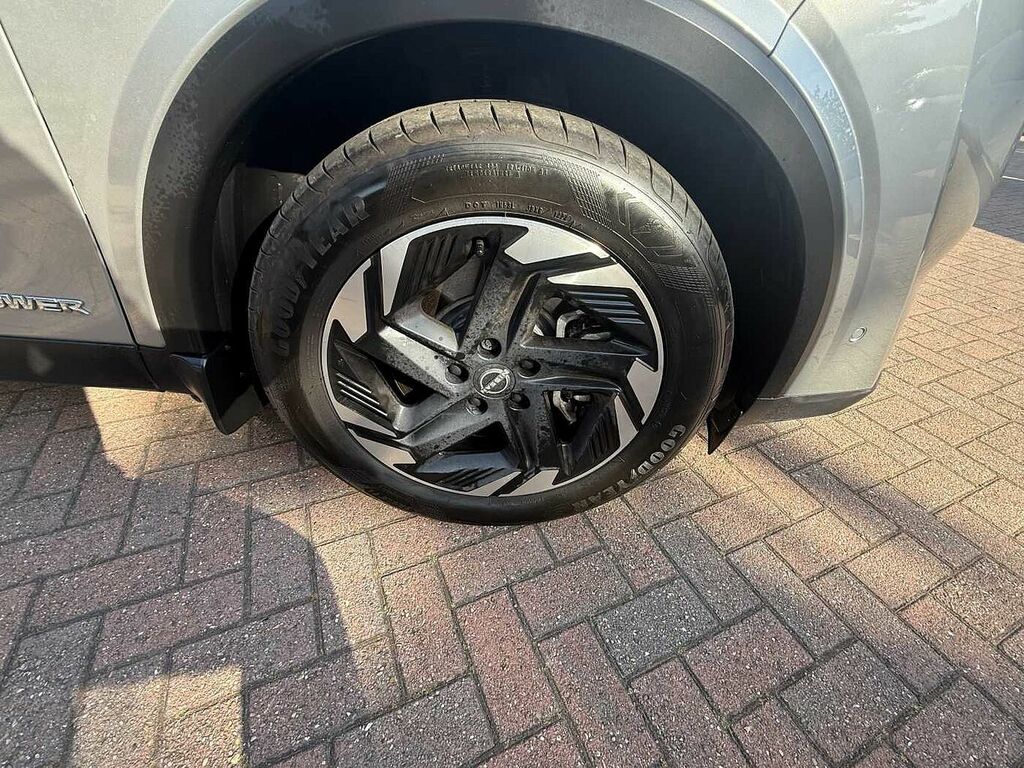 Nissan Qashqai 1.5 E-power N-connecta Silver #3