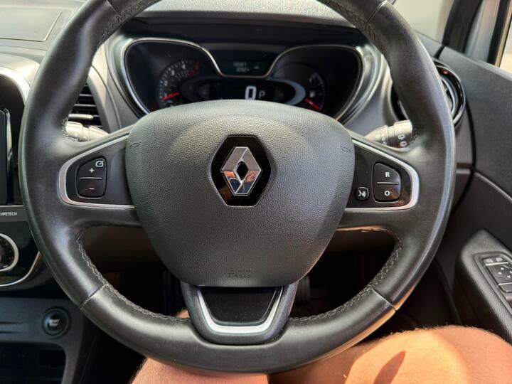 Renault Captur 0.9 Tce Energy Iconic Suv Red #40