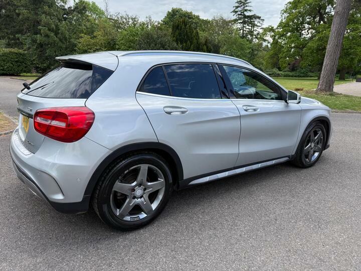 Mercedes-Benz GLA Class 2.1L Gla200 Cdi Amg Line Premium 136 Bhp Silver #22