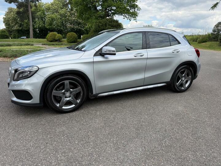 Mercedes-Benz GLA Class 2.1L Gla200 Cdi Amg Line Premium 136 Bhp Silver #18