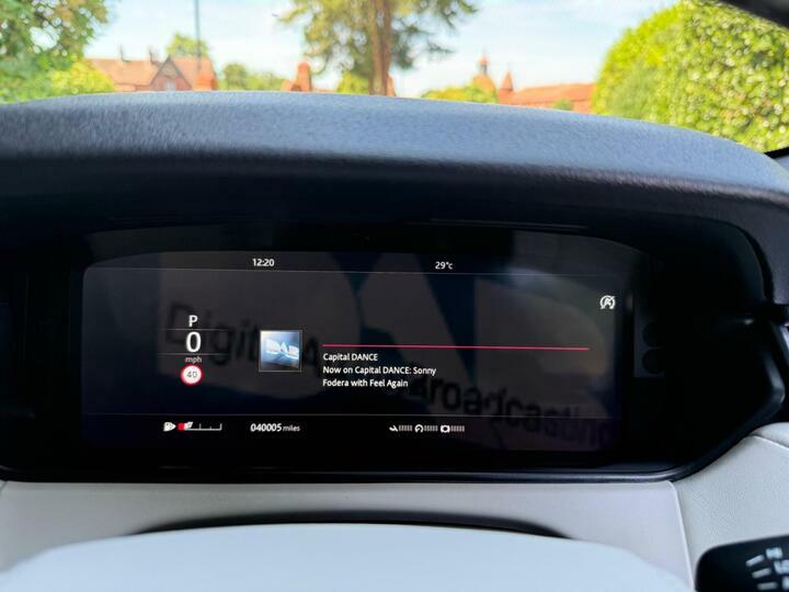 Land Rover Range Rover Velar Suv 2.0 D240 Hse 4Wd Euro 6 Ss 20196 Black #57