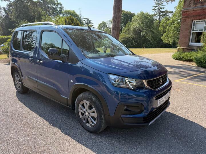 Peugeot Rifter 1.5 Bluehdi Allure Premium Standard Mpv Grey #11