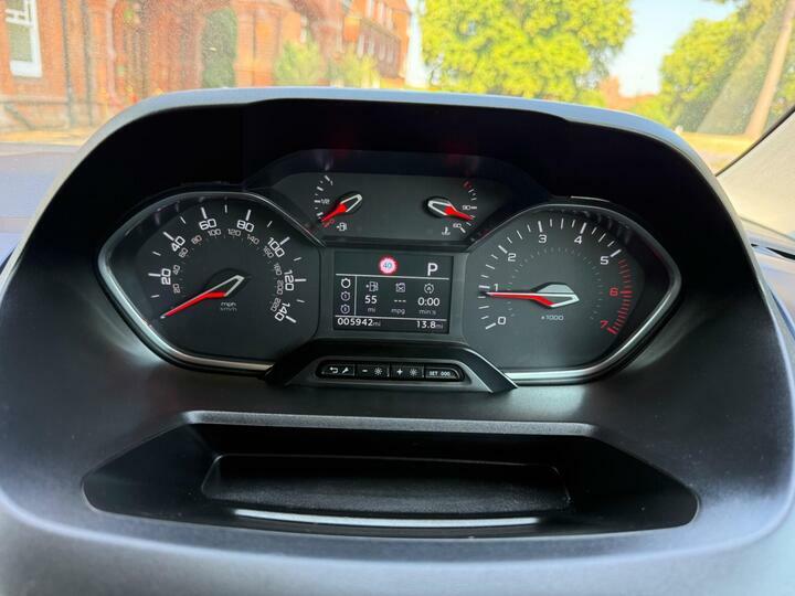 Peugeot Rifter 1.5 Bluehdi Allure Premium Standard Mpv Grey #39