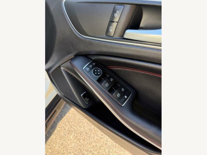 Mercedes-Benz GLA Class Gla 200D 4Matic Amg Line Premium Plus Grey #33