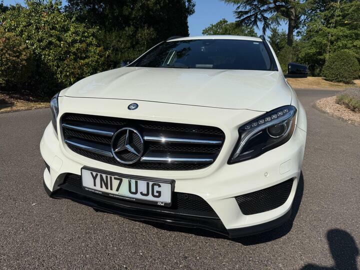 Mercedes-Benz GLA Class 2.1 Gla220d Amg Line Premium 7G-dct 4Matic Euro YN17UJG White #4